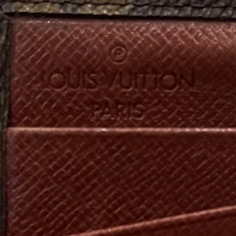 Louis Vuitton Vintage 1991 Compact Wallet EUC - Picture 7 of 16